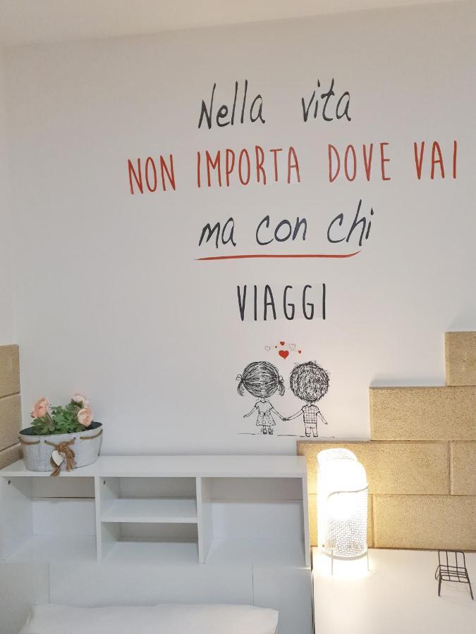 La Dimora Di Don Vito - Appartamento Confortevole Bari Extérieur photo