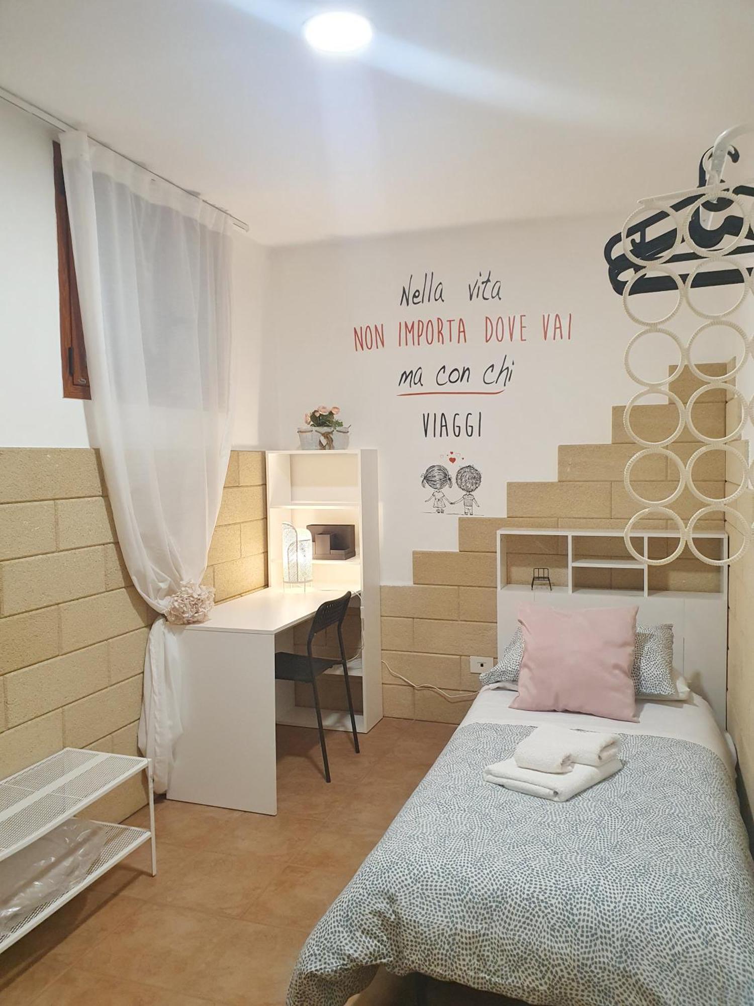 La Dimora Di Don Vito - Appartamento Confortevole Bari Extérieur photo