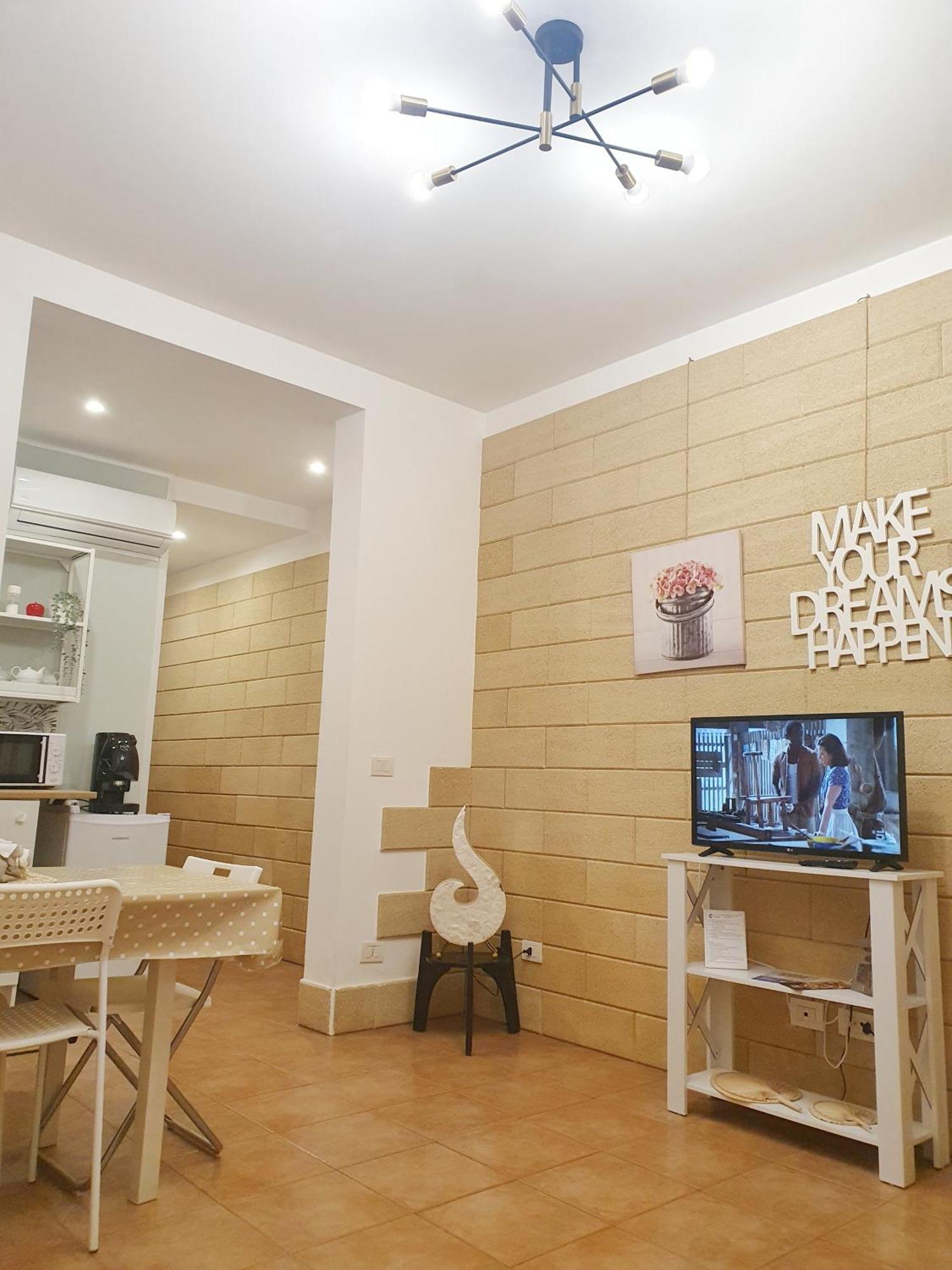 La Dimora Di Don Vito - Appartamento Confortevole Bari Extérieur photo